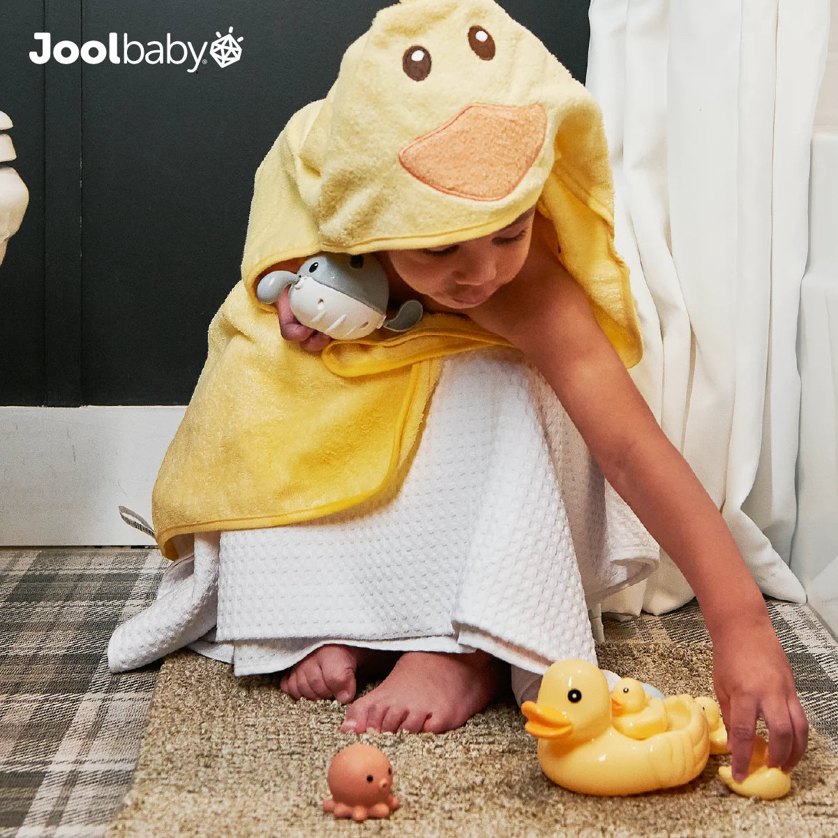 My First Bathtime 12-Piece Gift Set – Baby Bath Toys with Storage Bag